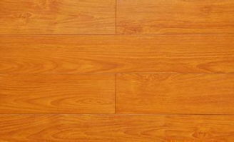 木地板遇水鼓起的應急措施與修復方法